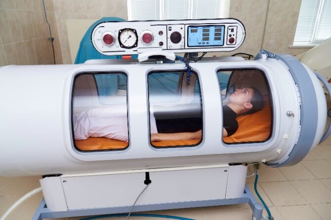 What is the difference between a Hyperbaric chamber (HBOT) and a Hyperbaric chamber (HBOHT)? PART I